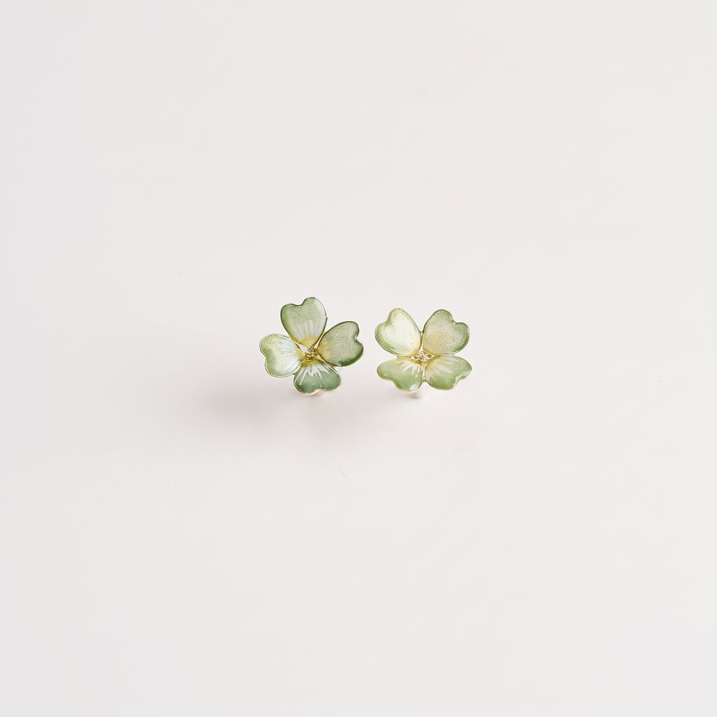 Four Leaf Clover Earrings - detail image